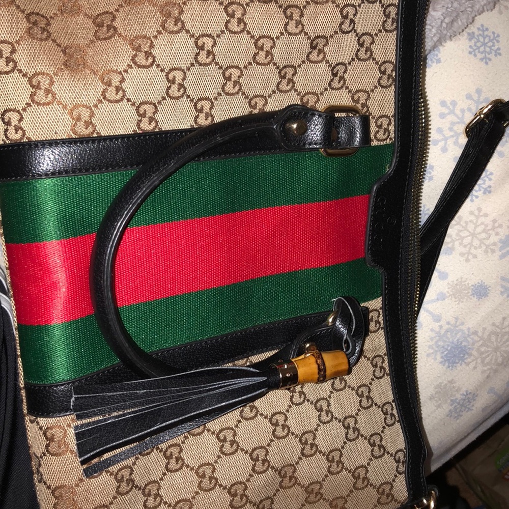 Gucci purse